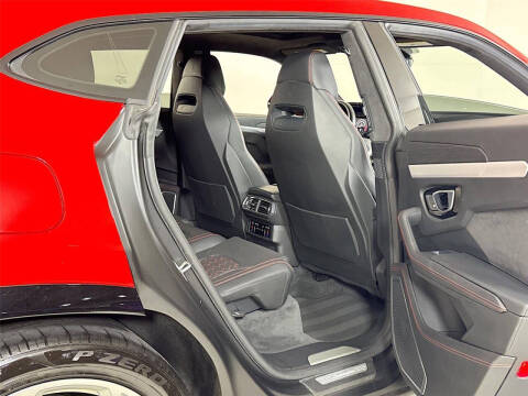 2020 Lamborghini Urus