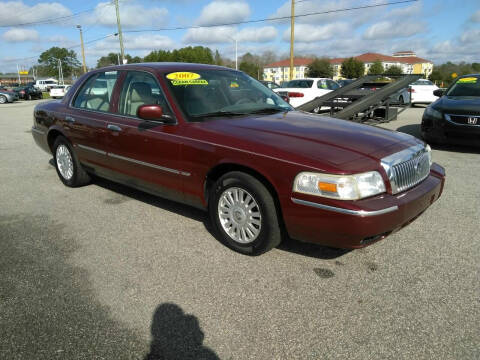 2007 Mercury Grand Marquis for sale at Kelly & Kelly Supermarket of Cars in Fayetteville NC