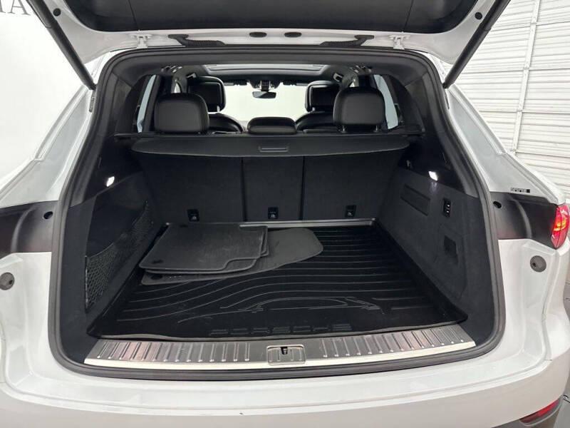 2019 Porsche Cayenne S