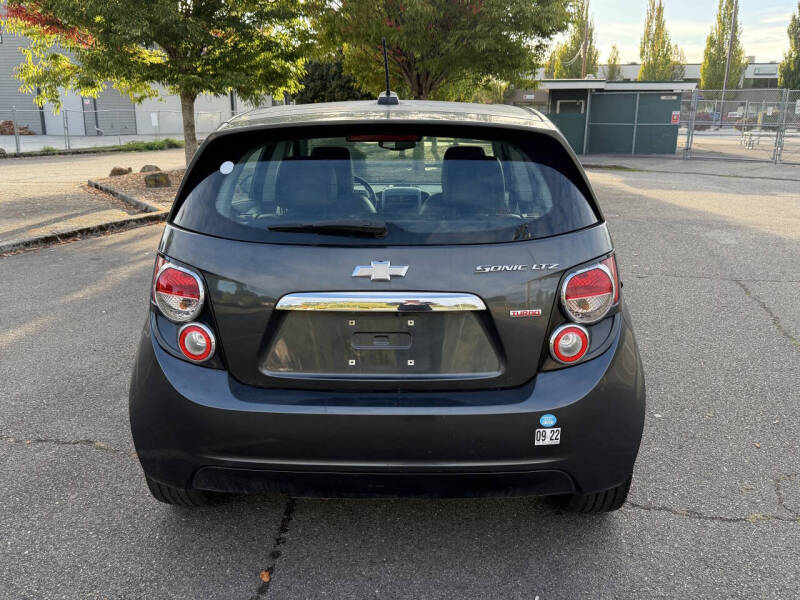 2016 Chevrolet Sonic LTZ Auto
