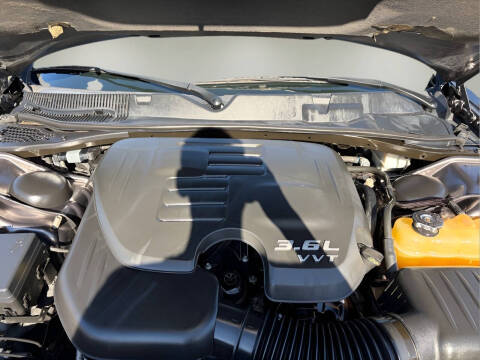 2016 Dodge Challenger SXT