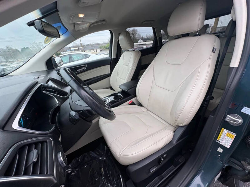 2016 Ford Edge Titanium