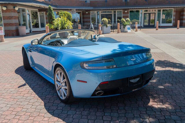 2012 Aston Martin V8 Vantage 35