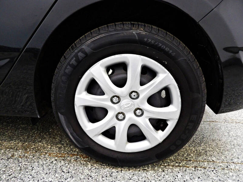 2014 Hyundai Accent GS