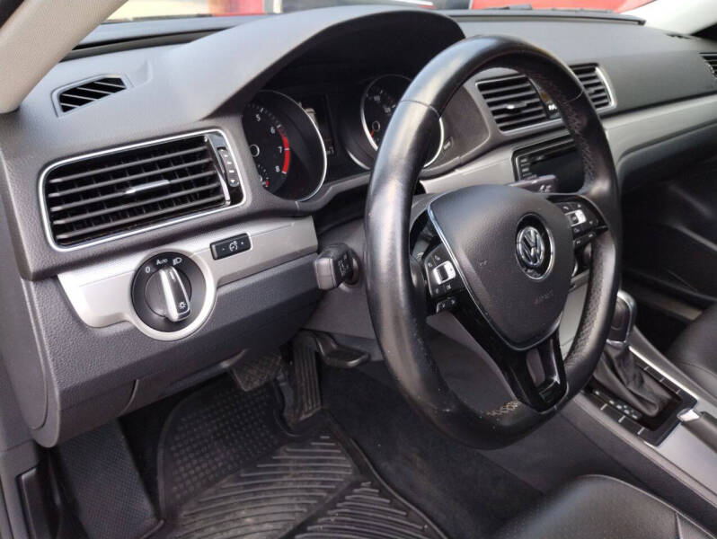 2019 Volkswagen Passat Wolfsburg