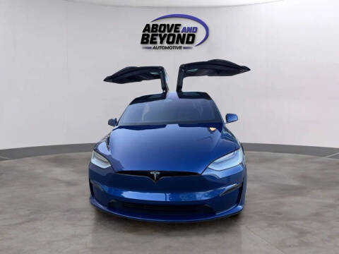 2023 Tesla Model X Standard Range