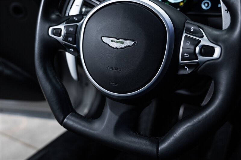 2019 Aston Martin Vantage