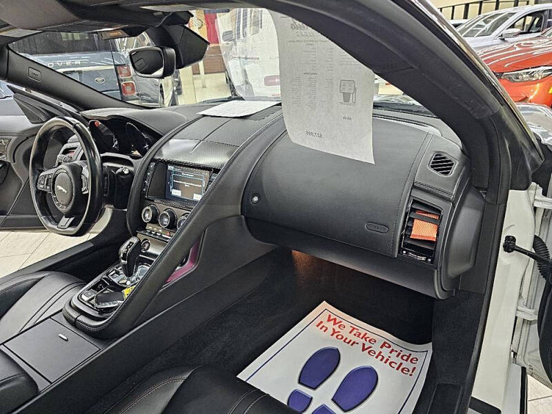 2017 Jaguar F-TYPE S British Design Edition