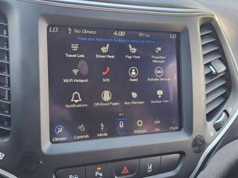 2023 Jeep Cherokee Altitude Lux