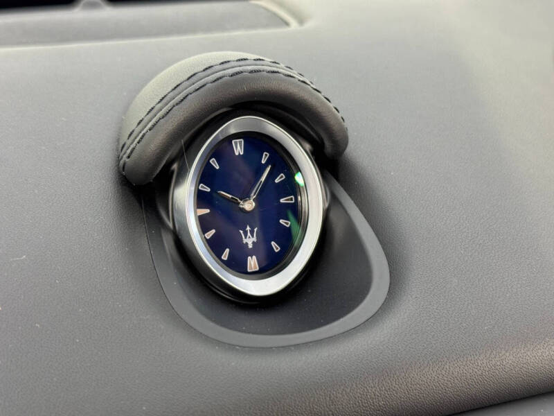 2023 Maserati Ghibli Modena Q4