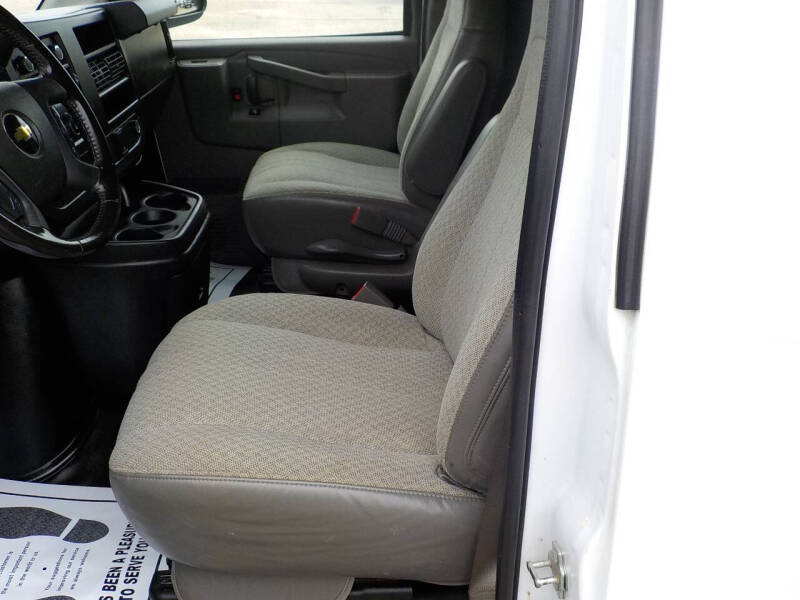 2021 Chevrolet Express 2500
