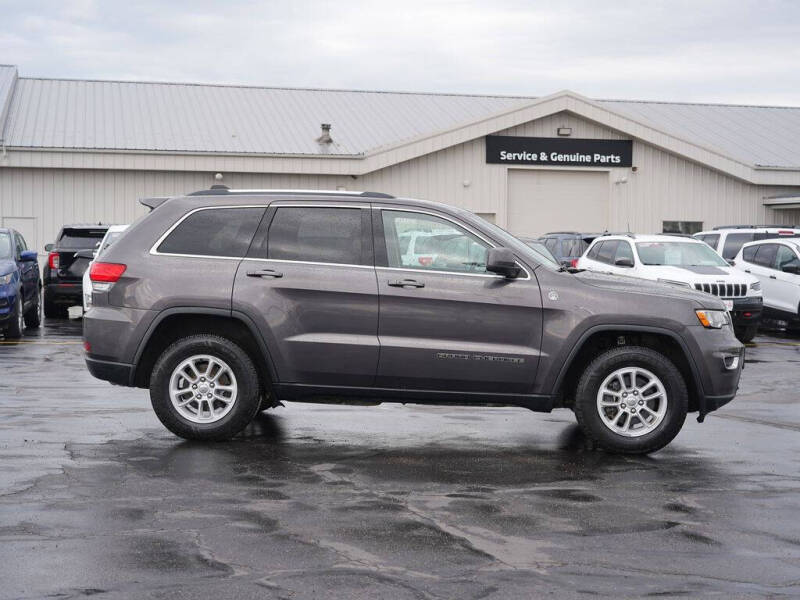 2019 Jeep Grand Cherokee Laredo E