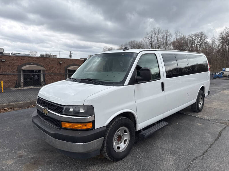 2018 Chevrolet Express LT 3500