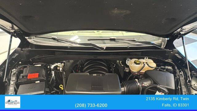 Black 2023 GMC Yukon Denali 4x4 Denali 4dr SUV 37