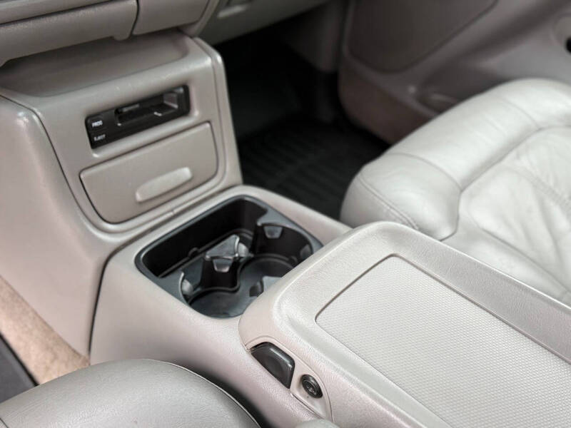 2002 Chevrolet Silverado 3500 LS