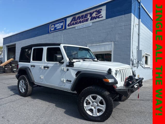 2023 Jeep Wrangler 4-Door Sport S's photo