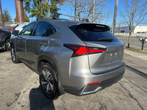 2020 Lexus NX 300h