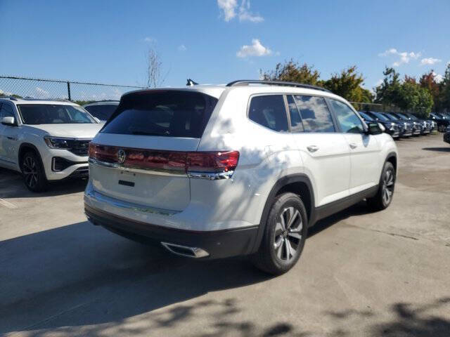 2026 Volkswagen Atlas SE