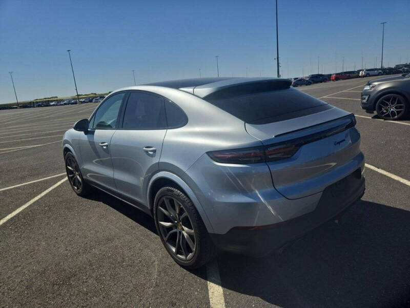 2021 Porsche Cayenne Coupe