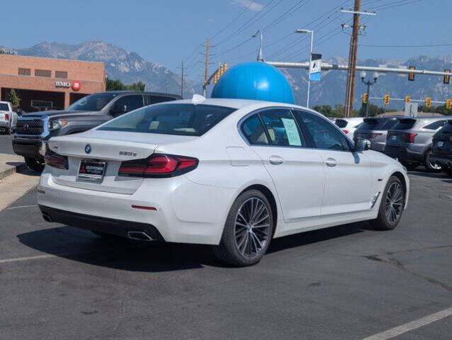 2022 BMW 5 Series for sale at Axio Auto Boise in Boise, ID