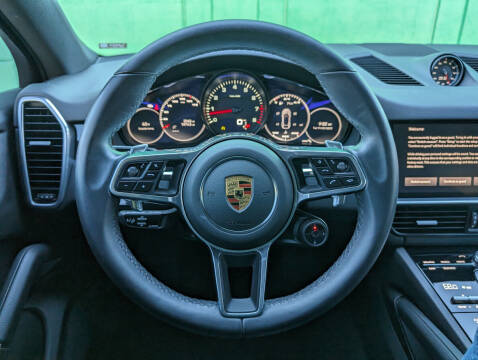2023 Porsche Cayenne Coupe Platinum Edition