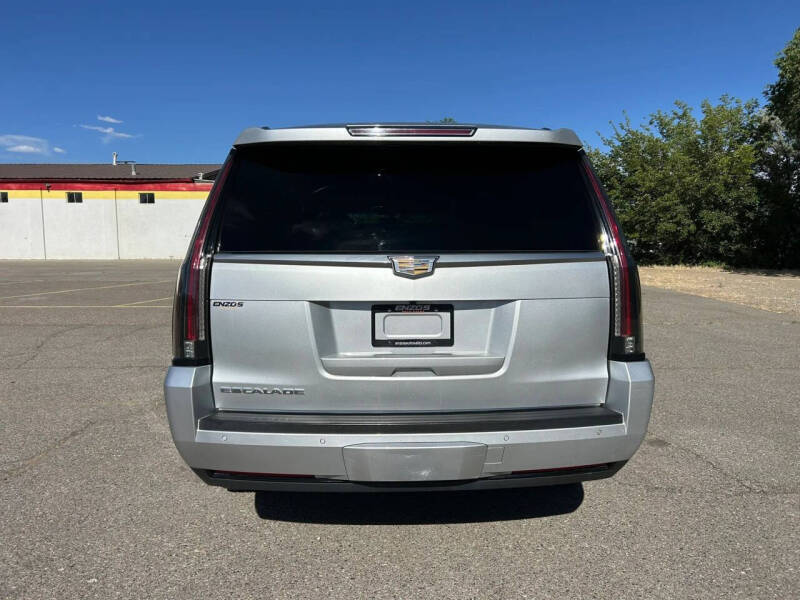 2015 Cadillac Escalade ESV Premium