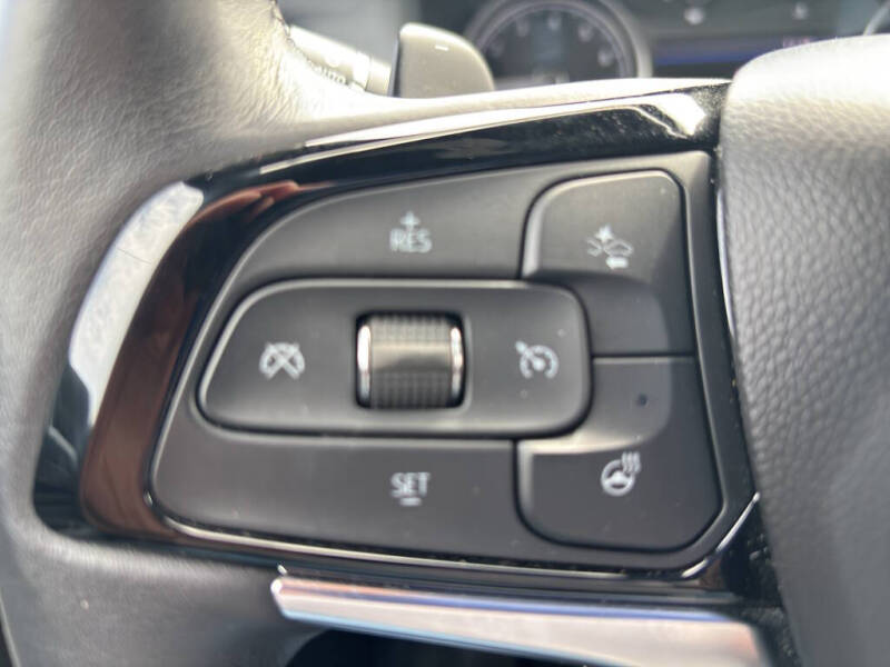 2023 Buick Enclave Essence