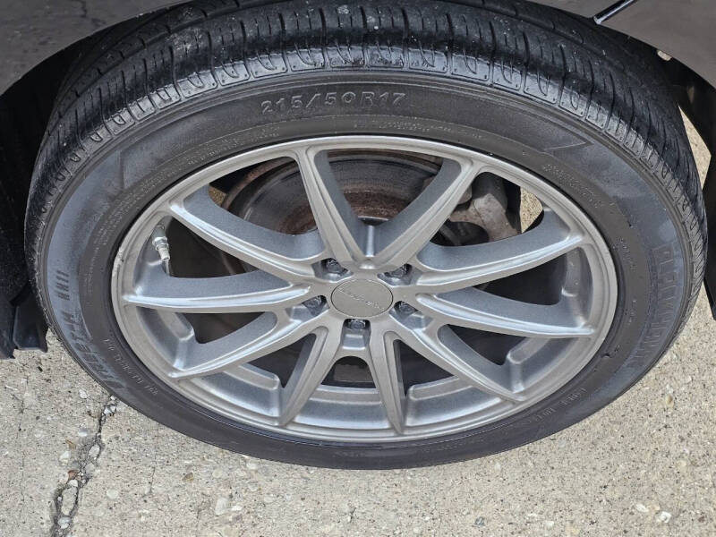 2014 Toyota Prius Five