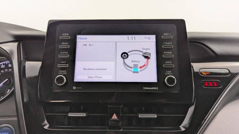 2024 Toyota Camry Hybrid LE