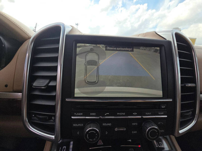 2011 Porsche Cayenne Turbo