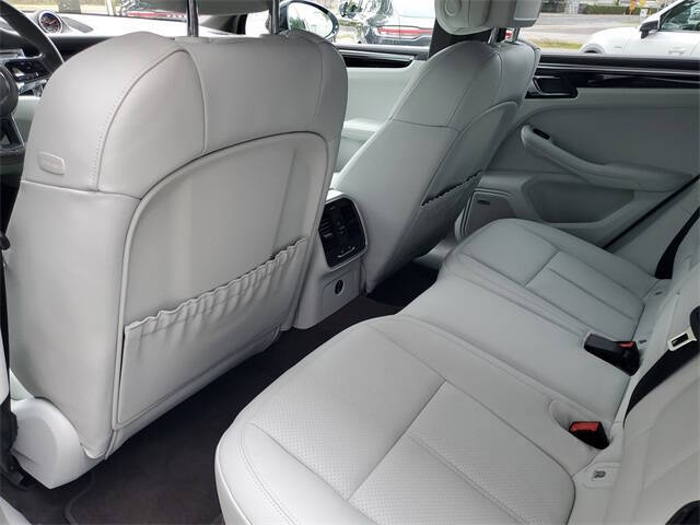 2020 Porsche Macan S