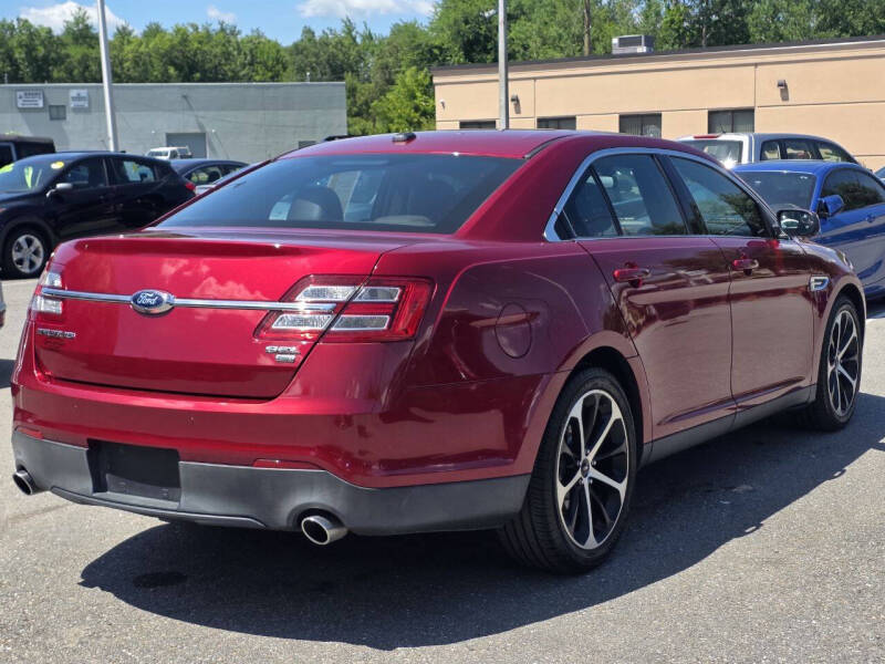 2015 Ford Taurus SEL