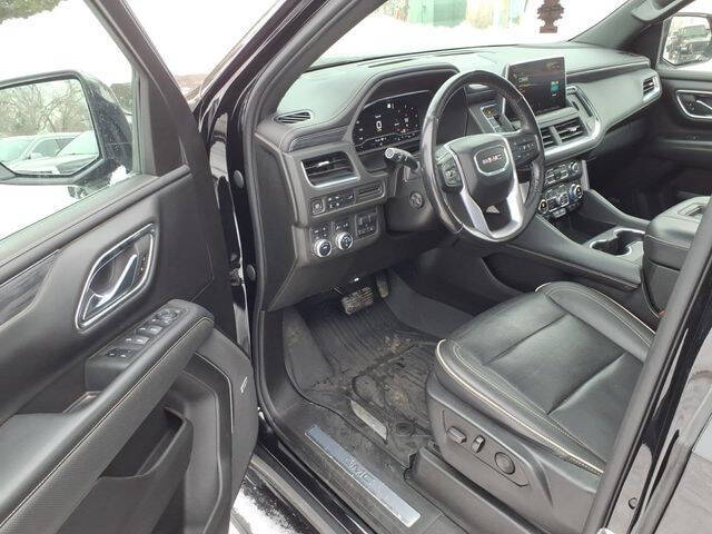 2022 GMC Yukon SLT