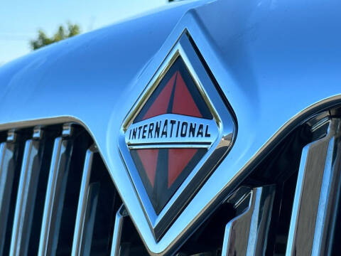 2017 International DuraStar 4300