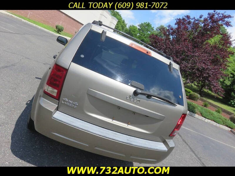 2006 Jeep Grand Cherokee Laredo