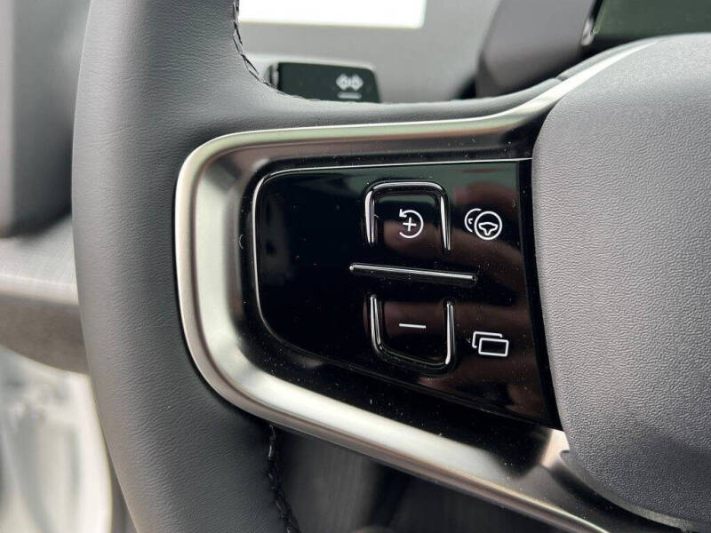 2026 Volvo EX30 Plus