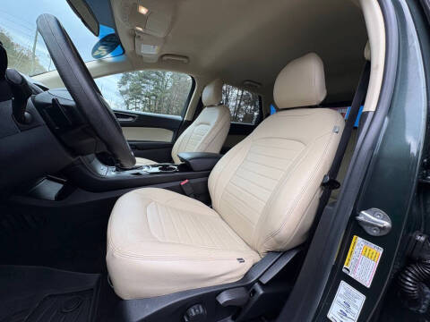 2015 Ford Edge SE