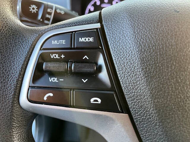 2019 Hyundai Accent SE