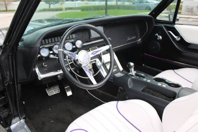 1964 Ford Thunderbird