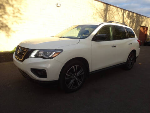 2018 Nissan Pathfinder SL