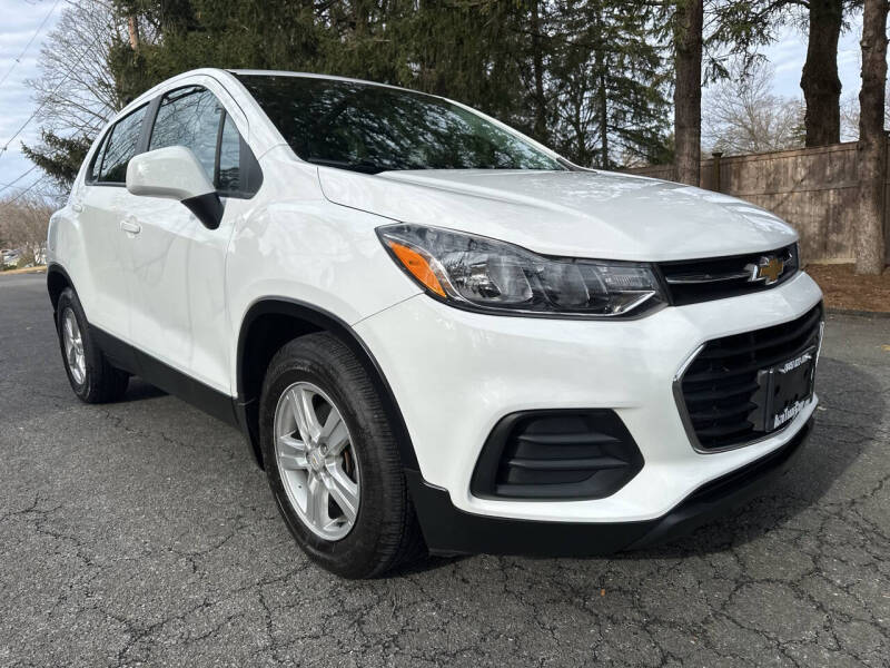 2020 Chevrolet Trax LS's photo