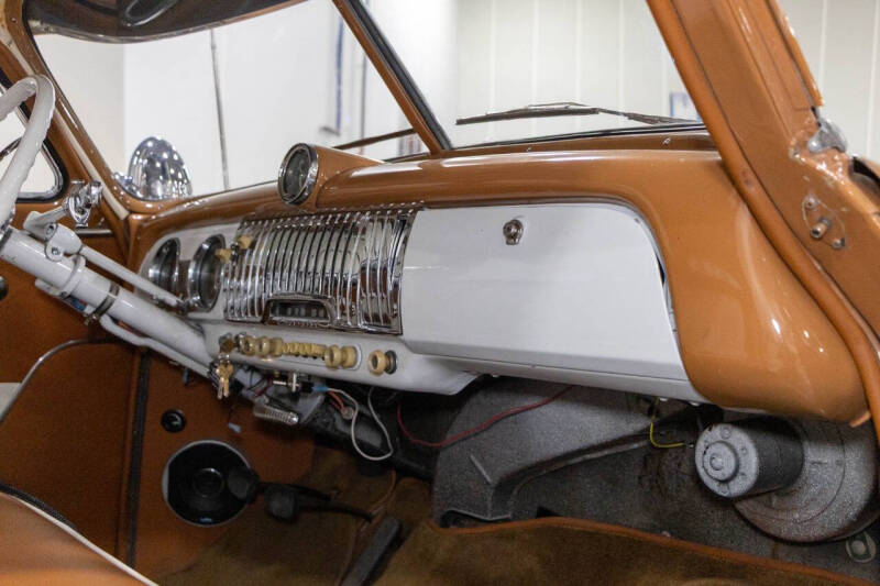 1952 Chevrolet Deluxe
