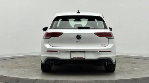 2024 Volkswagen Golf GTI S