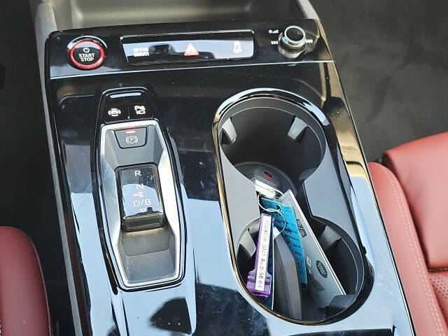 2025 Audi S6 Sportback e-tron quattro Prestige