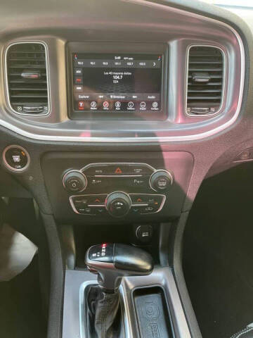 2020 Dodge Charger SXT