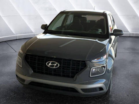 2026 Hyundai Venue SE