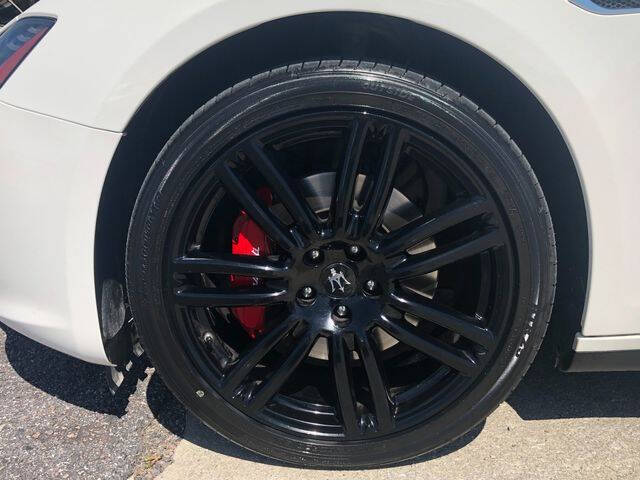 2017 Maserati Ghibli