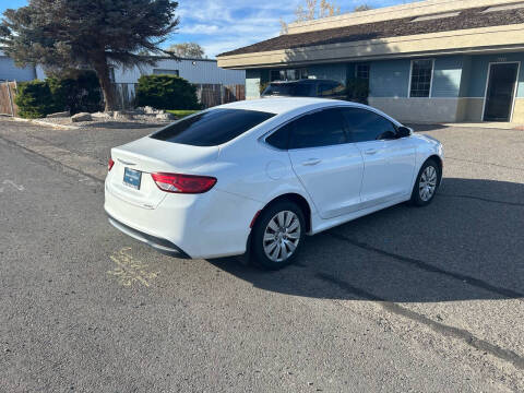 2015 Chrysler 200 LX