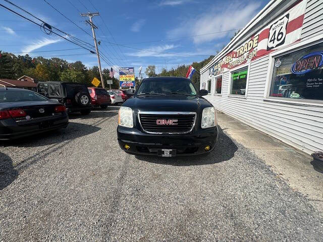 2011 GMC Yukon XL SLT photo 7