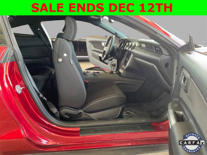 2017 Ford Mustang V6